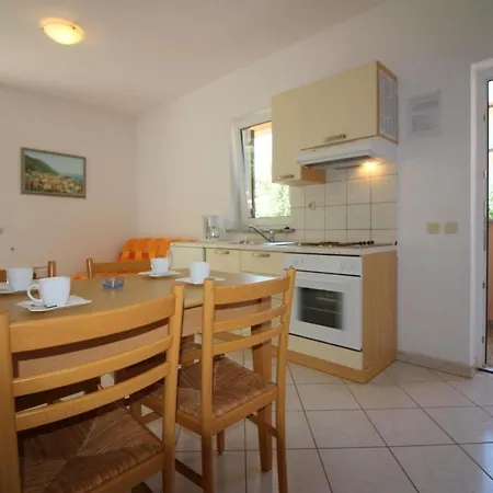 Iko One Apartment *